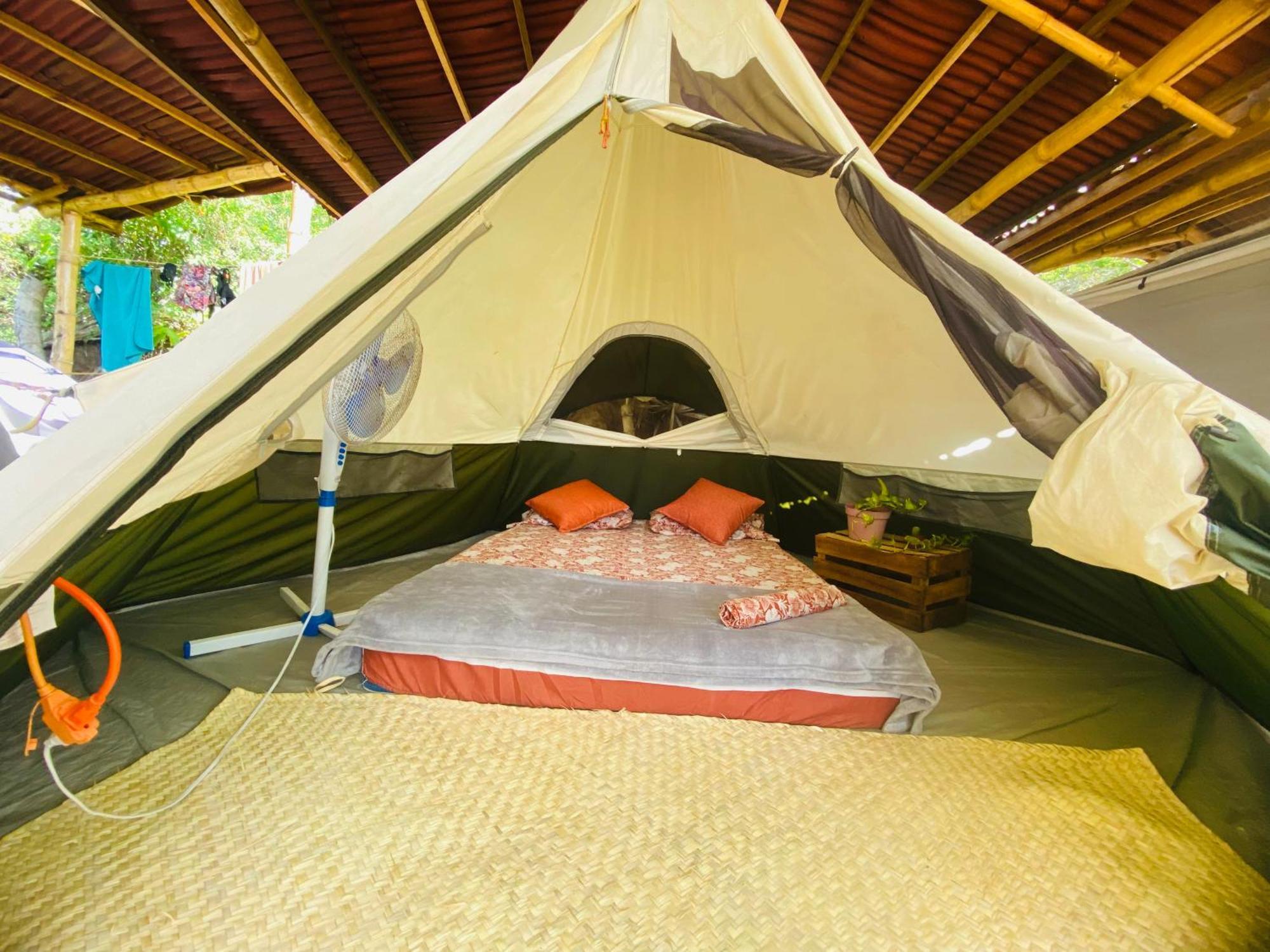 Bajo Las Estrellas Eco Glamping مازونتي المظهر الخارجي الصورة
