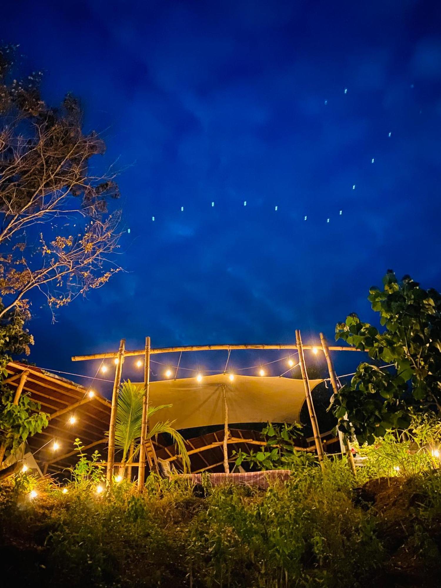 Bajo Las Estrellas Eco Glamping مازونتي المظهر الخارجي الصورة