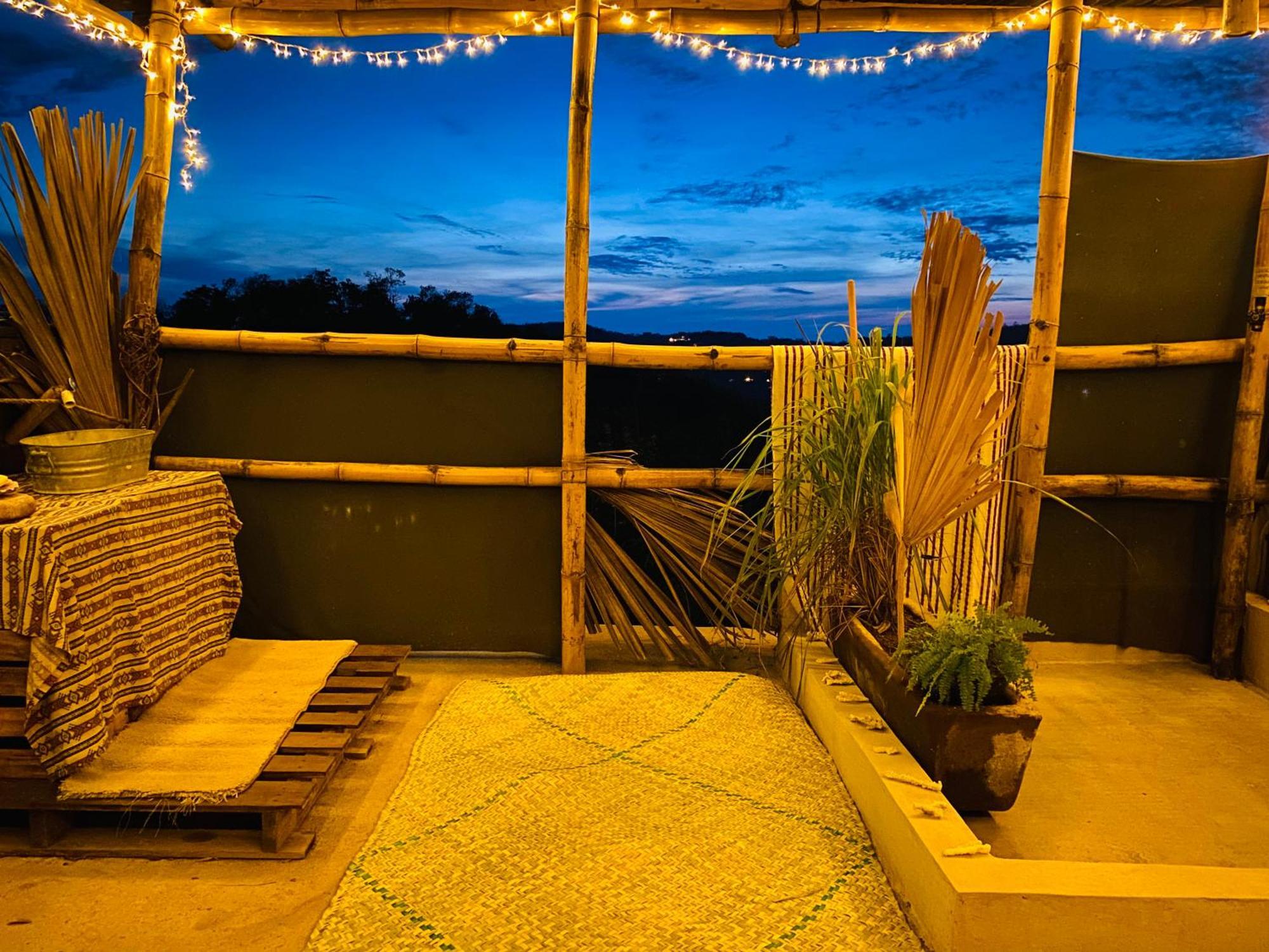 Bajo Las Estrellas Eco Glamping مازونتي المظهر الخارجي الصورة